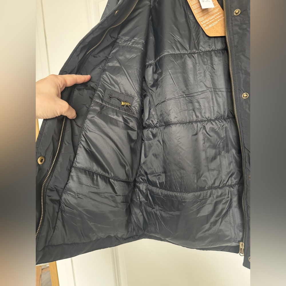NWT! | J. CREW Women’s Puffer Barn Jacket with PrimaLoft | Black | Size XS - Picture 7 of 16